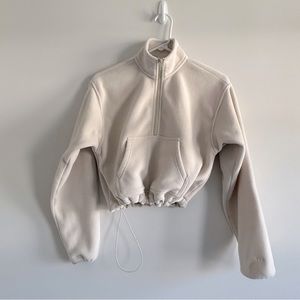 Aritzia TNA Cropped 1/4 Zip Fleece